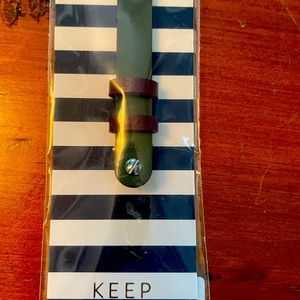 Keep collective leather band